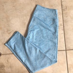 Beyond Yoga Crop • Small